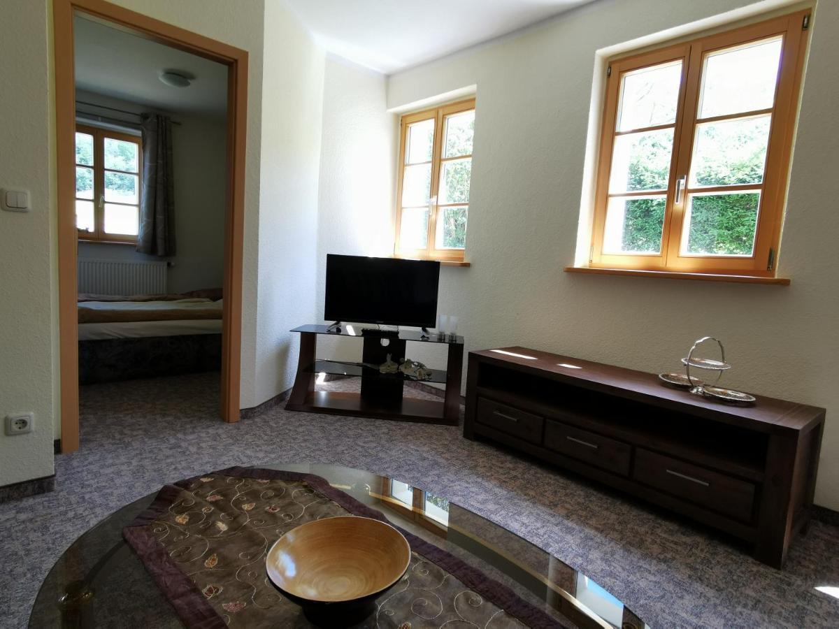Ferienwohnung Am Saalehaken Gossitz Exterior foto