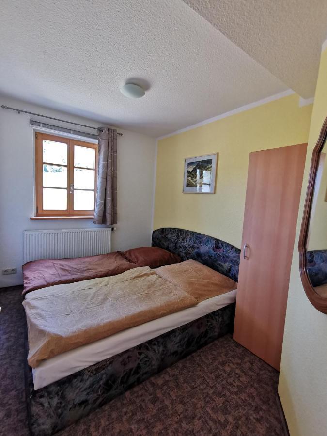 Ferienwohnung Am Saalehaken Gossitz Exterior foto